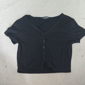 ☆ Black Cropped Tee ☆